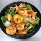 Best Shrimp with Garlic Sauce in Bethesda, MD